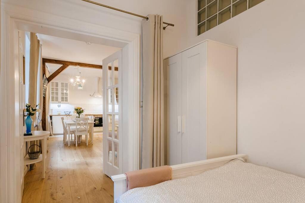 Old Town Apartment Delux คราคูฟ ภายนอก รูปภาพ